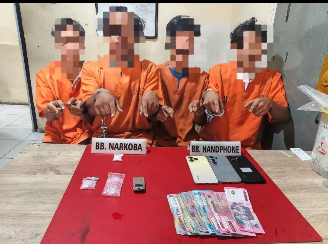 Empat Tersangka Sabu Diciduk di Perhentian Raja, Kampar